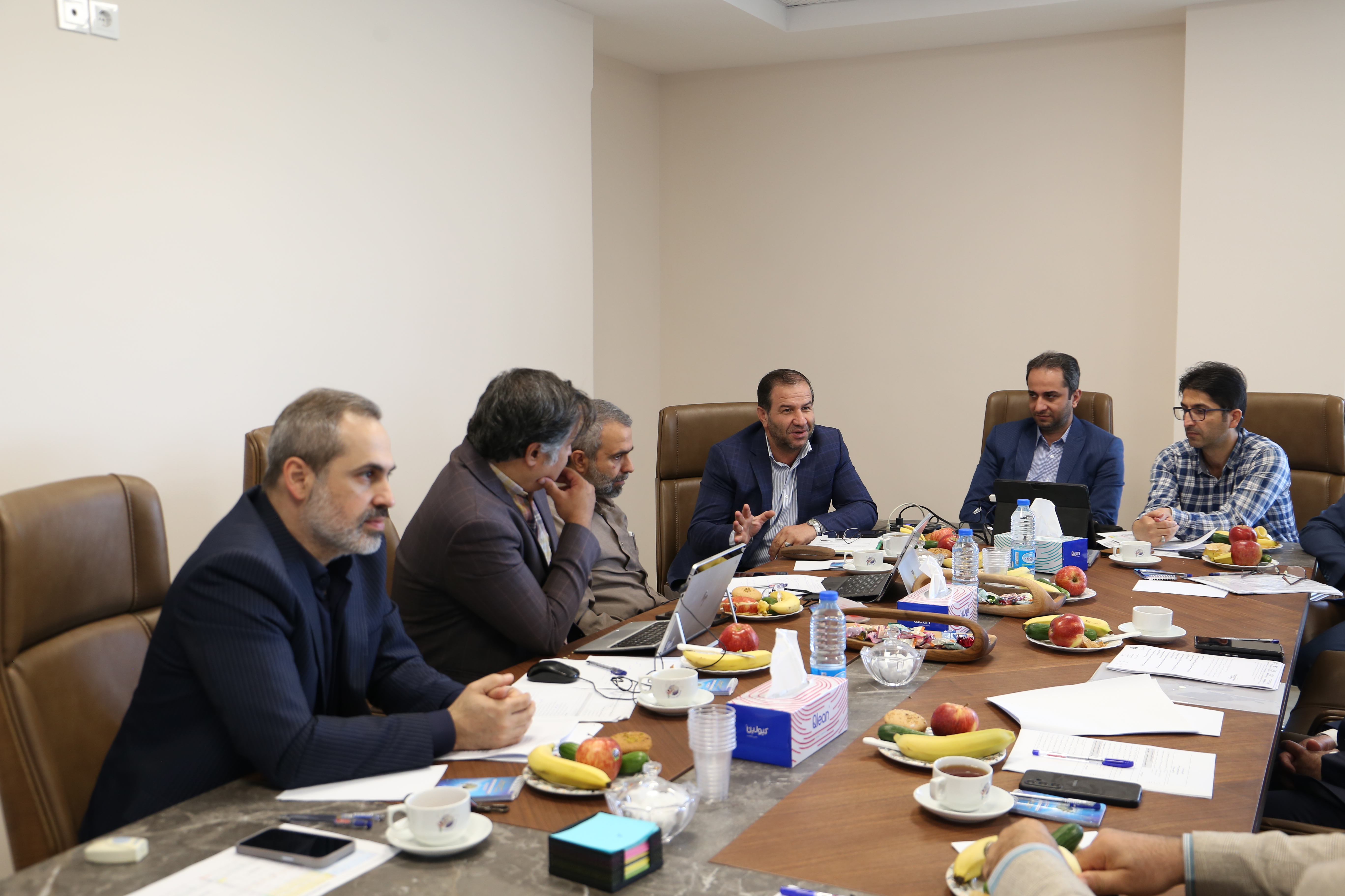 نشست کمیسیون دائمی